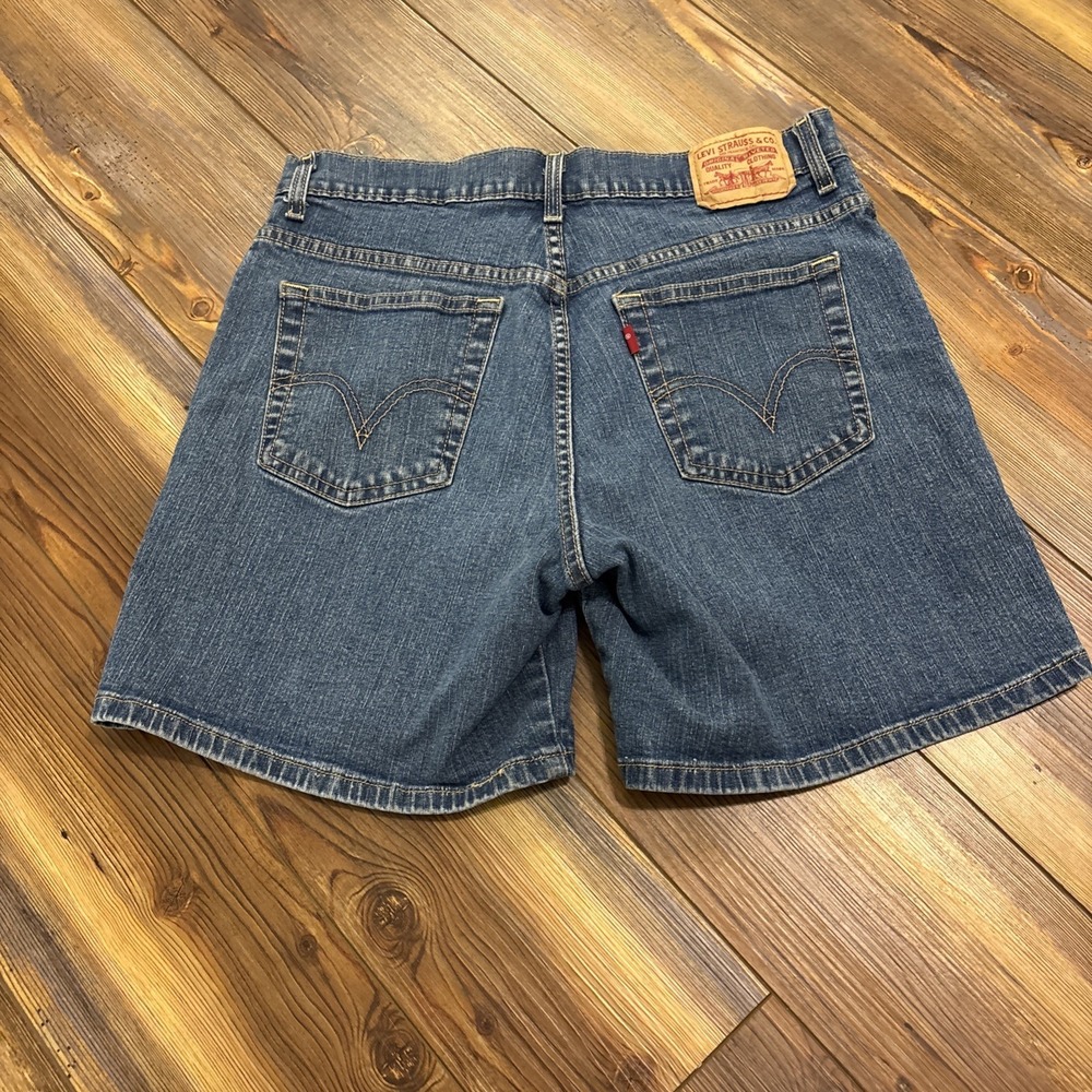 Vintage Levi's Mom Shorts Womens / Misses Sz 12 Blue 550 Relaxed Fit Denim Jorts